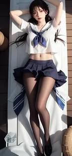 草莓月亮海报